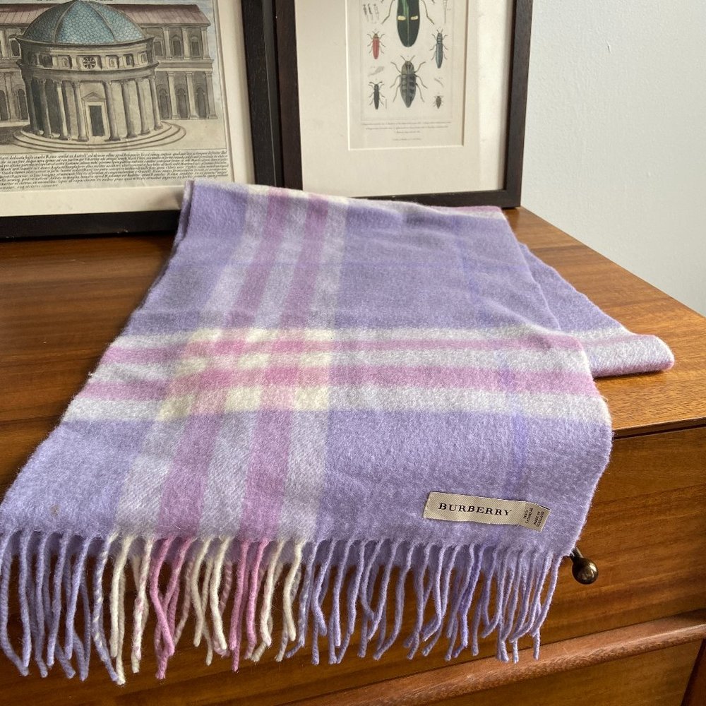 Burberry The Classic Check Cashmere Scarf - Purple